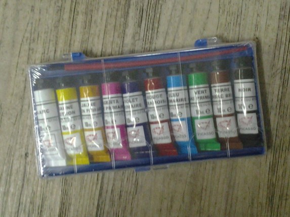 Boite de 10 gouaches - Coloriages